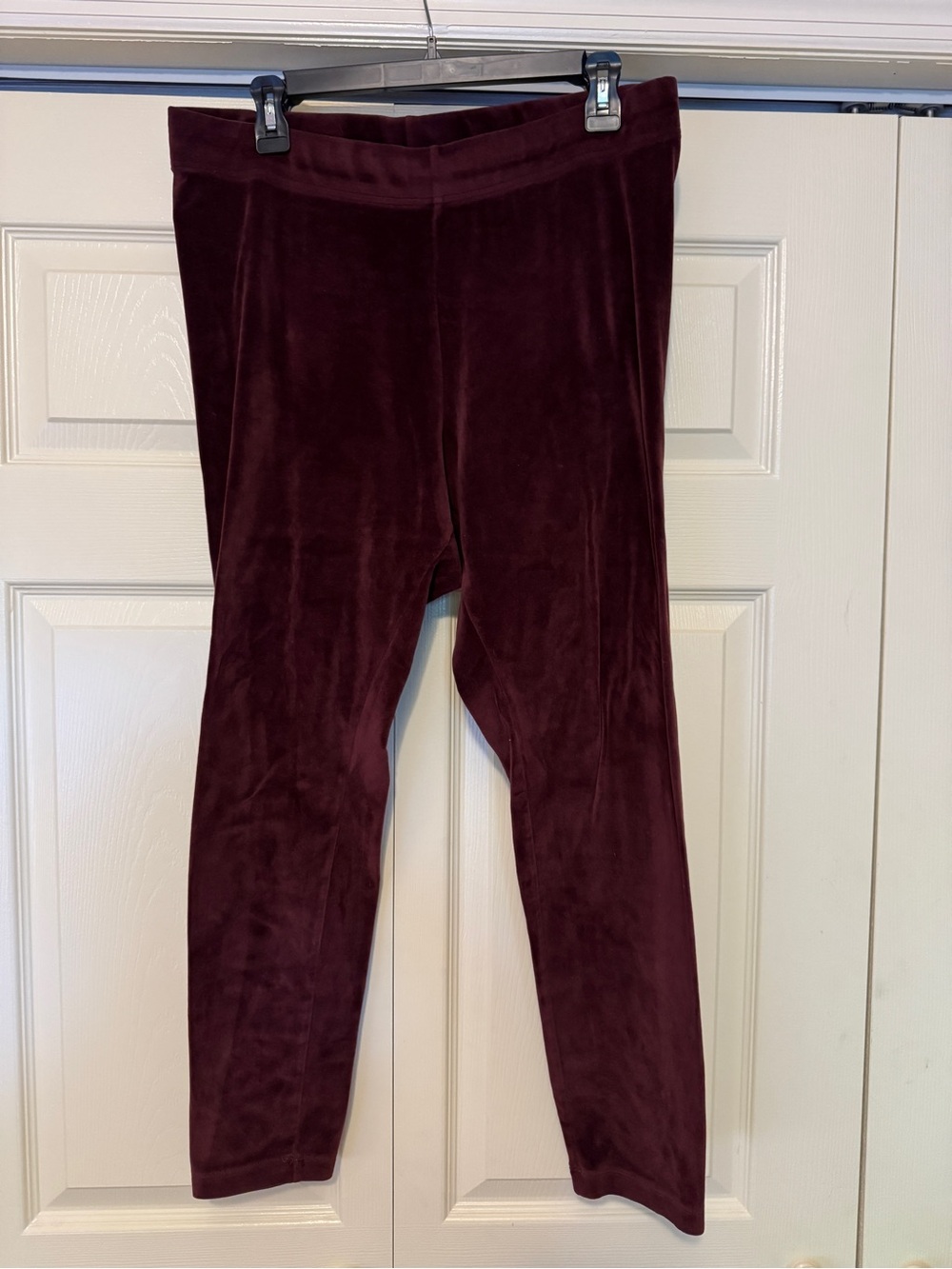 Old Navy Velour Leggings in Deep Burgundy
